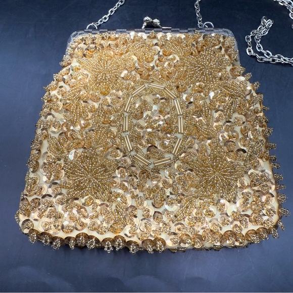 Vintage Princess Silinsky Gold Sequin Beaded Evening Purse Chain Strap MGM Grand - Picture 13 of 14